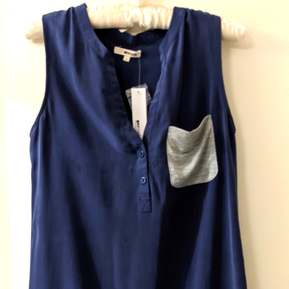 LA Made Sleepwear Size small 100% Silk Gown